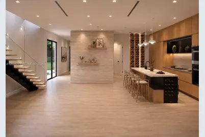 707 NE 7th Ave, Fort Lauderdale, FL 33304 - Photo 5