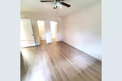 9729 Hammocks Blvd #206E, Miami, FL 33196 - Photo 7