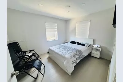75 SW 18th Ave, Homestead, FL 33030 - Photo 15