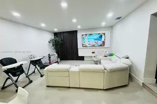 75 SW 18th Ave, Homestead, FL 33030 - Photo 13