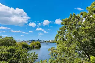 17111 Biscayne Blvd, North Miami Beach, FL 33160 - Photo 3