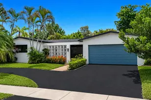 10460 NW 4th St, Plantation, FL 33324 - Photo 1