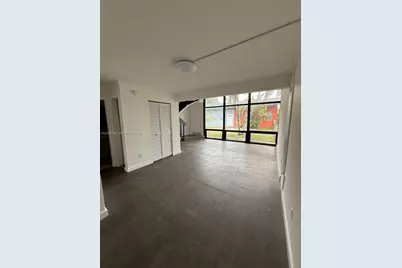 14310 NE 5th Pl, Miami, FL 33161 - Photo 11
