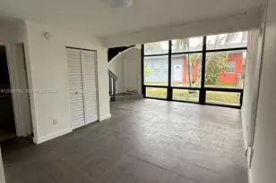 14310 NE 5th Pl, Miami, FL 33161 - Photo 11