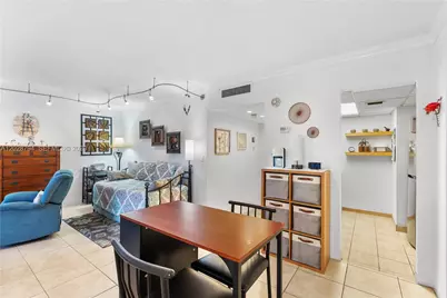 800 West Ave #532, Miami Beach, FL 33139 - Photo 7