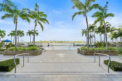 800 West Ave #532, Miami Beach, FL 33139 - Photo 1