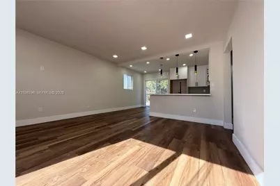 7821 NW 30th St, Davie, FL 33024 - Photo 27