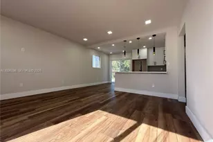 7821 NW 30th St, Davie, FL 33024 - Photo 27