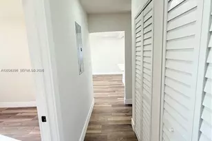 7821 NW 30th St, Davie, FL 33024 - Photo 13