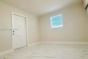 7821 NW 30th St, Davie, FL 33024 - Photo 15