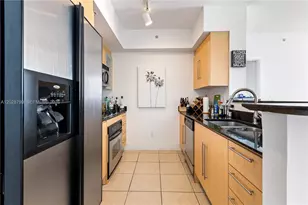 325 S Biscayne Blvd, Miami, FL 33131 - Photo 5