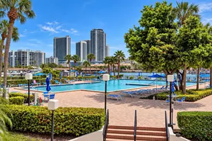 2500 Parkview Dr, Hallandale Beach, FL 33009 - Photo 5
