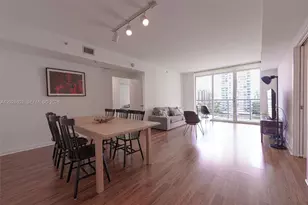 325 S Biscayne Blvd, Miami, FL 33131 - Photo 21