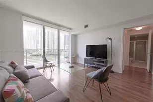 325 S Biscayne Blvd, Miami, FL 33131 - Photo 19