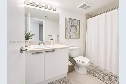 16699 Collins Ave #2301, Sunny Isles Beach, FL 33160 - Photo 15