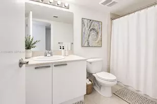 16699 Collins Ave, Sunny Isles Beach, FL 33160 - Photo 15