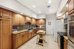 5380 N Ocean Dr, Singer Island, FL 33404 - Photo 41