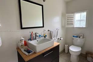 1030 NE 107th St, Miami Shores, FL 33161 - Photo 33