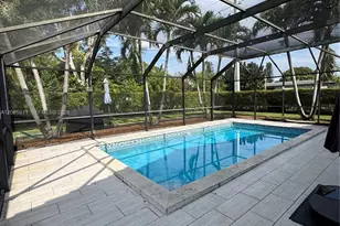 1030 NE 107th St, Miami Shores, FL 33161 - Photo 13