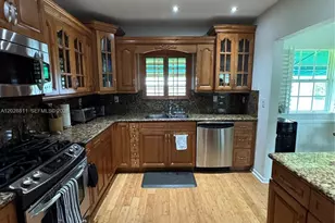 1030 NE 107th St, Miami Shores, FL 33161 - Photo 39