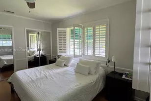 1030 NE 107th St, Miami Shores, FL 33161 - Photo 25