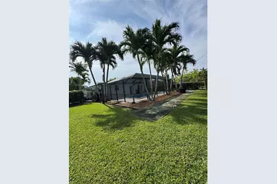 1030 NE 107th St #1030, Miami Shores, FL 33161 - Photo 9