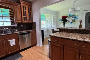1030 NE 107th St, Miami Shores, FL 33161 - Photo 37