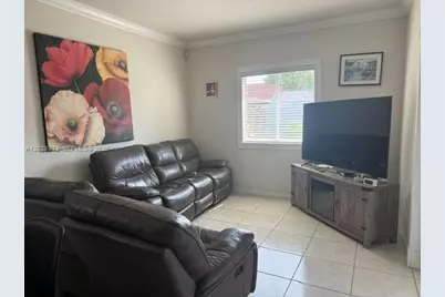 4636 SW 164th Pl #0, Miami, FL 33185 - Photo 9