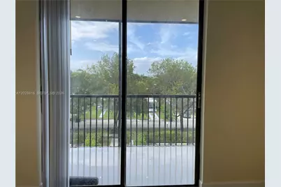 16950 W Dixie Hwy #A531, North Miami Beach, FL 33160 - Photo 7