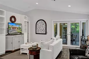 1479 Sunset Way, Weston, FL 33327 - Photo 9