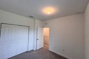 1030 SE 26th Ter, Homestead, FL 33035 - Photo 9