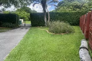 7910 SW 73rd Ct, Miami, FL 33143 - Photo 19