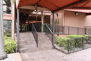 7220 Lake Cir Dr, Margate, FL 33063 - Photo 21