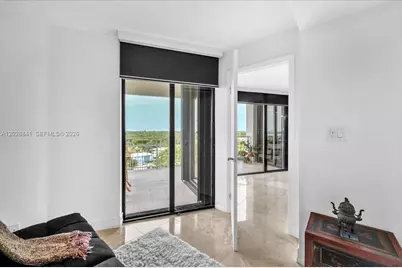 2000 Towerside Ter #908, Miami, FL 33138 - Photo 11