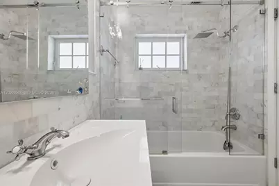 2558 NE 206th Ter, Aventura, FL 33180 - Photo 13
