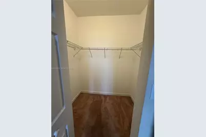8923 W 35th Ave, Hialeah, FL 33018 - Photo 11