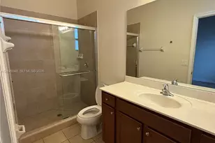 8923 W 35th Ave, Hialeah, FL 33018 - Photo 9