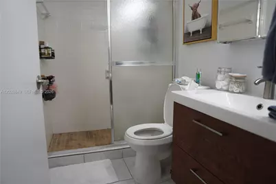 453 Lakeview Dr #2, Weston, FL 33326 - Photo 23