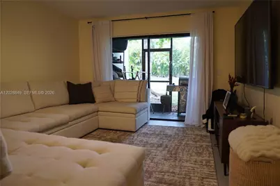 453 Lakeview Dr #2, Weston, FL 33326 - Photo 5