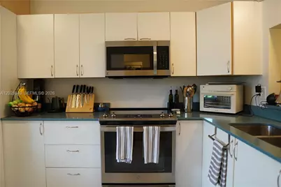 453 Lakeview Dr #2, Weston, FL 33326 - Photo 15