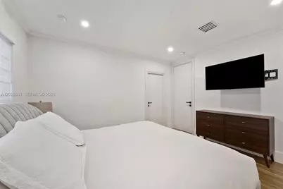 45 Palermo Ave, Coral Gables, FL 33134 - Photo 13