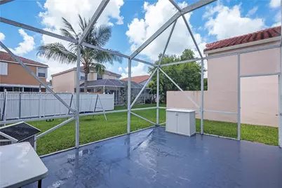 641 NW 158th Ave, Pembroke Pines, FL 33028 - Photo 47