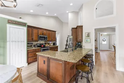 10900 NW 18th Ct, Plantation, FL 33322 - Photo 19