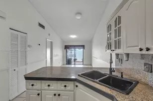 8805 NW 114th Terrace, Hialeah Gardens, FL 33018 - Photo 11
