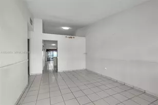 8805 NW 114th Terrace, Hialeah Gardens, FL 33018 - Photo 3