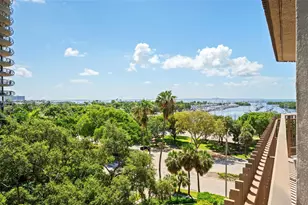 2901 S Bayshore Dr, Coconut Grove, FL 33133 - Photo 29
