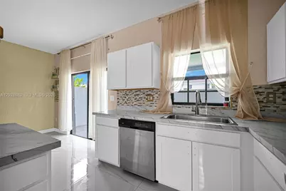 1130 SW 6th Ct, Florida City, FL 33034 - Photo 57