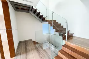 92 SW 3rd St, Miami, FL 33130 - Photo 11