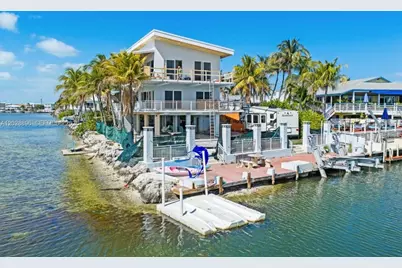 233 Aberdeen Ct, Tavernier, FL 33070 - Photo 1