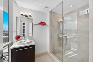 17121 Collins Ave, Sunny Isles Beach, FL 33160 - Photo 23